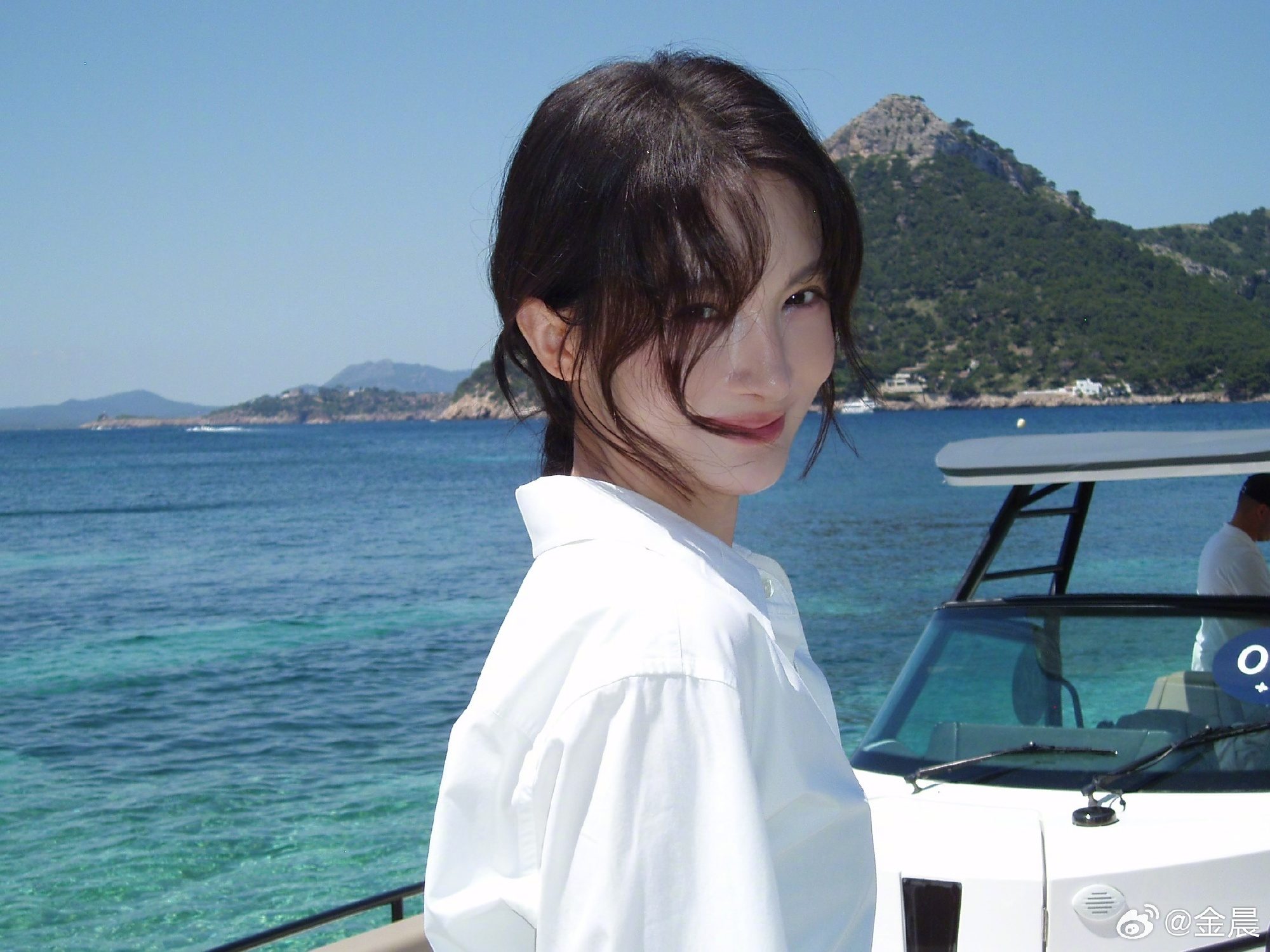 tutu_Image_Uploader-1758777520055-4df332861192ec9d7264f1c77cdc7cce