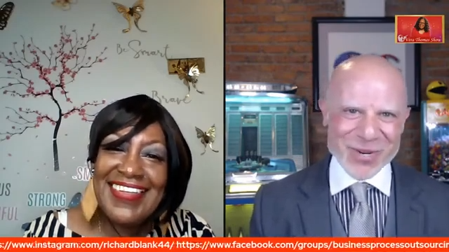 Vera-Thomas-Show-guest-telesales-expert-Richard-Blank-Costa-Ricas-Call-Center-3-f3ec2564059e9b56c36d7e9843aad8cb