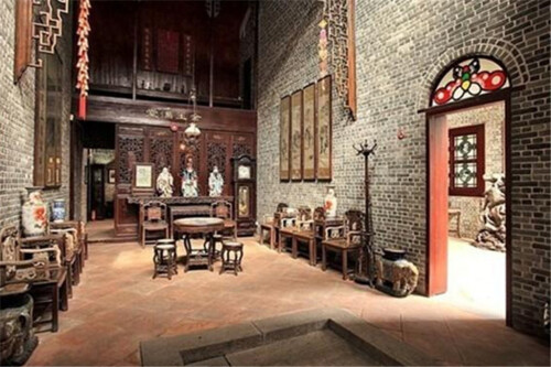 R C.761ad18bddab26a3a34c763621a0c6ae