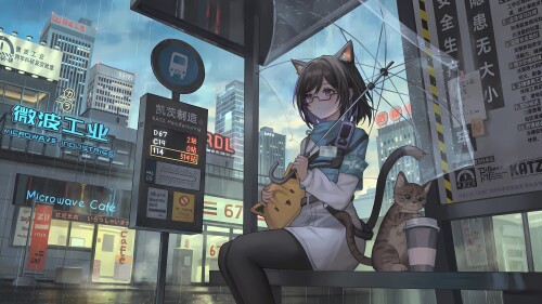 900