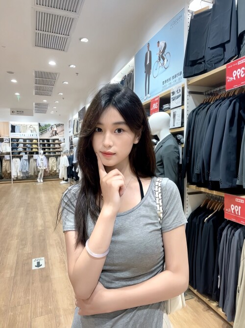 81bf7fce901e476bad67399f81c7b43c