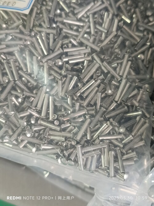 1000054533